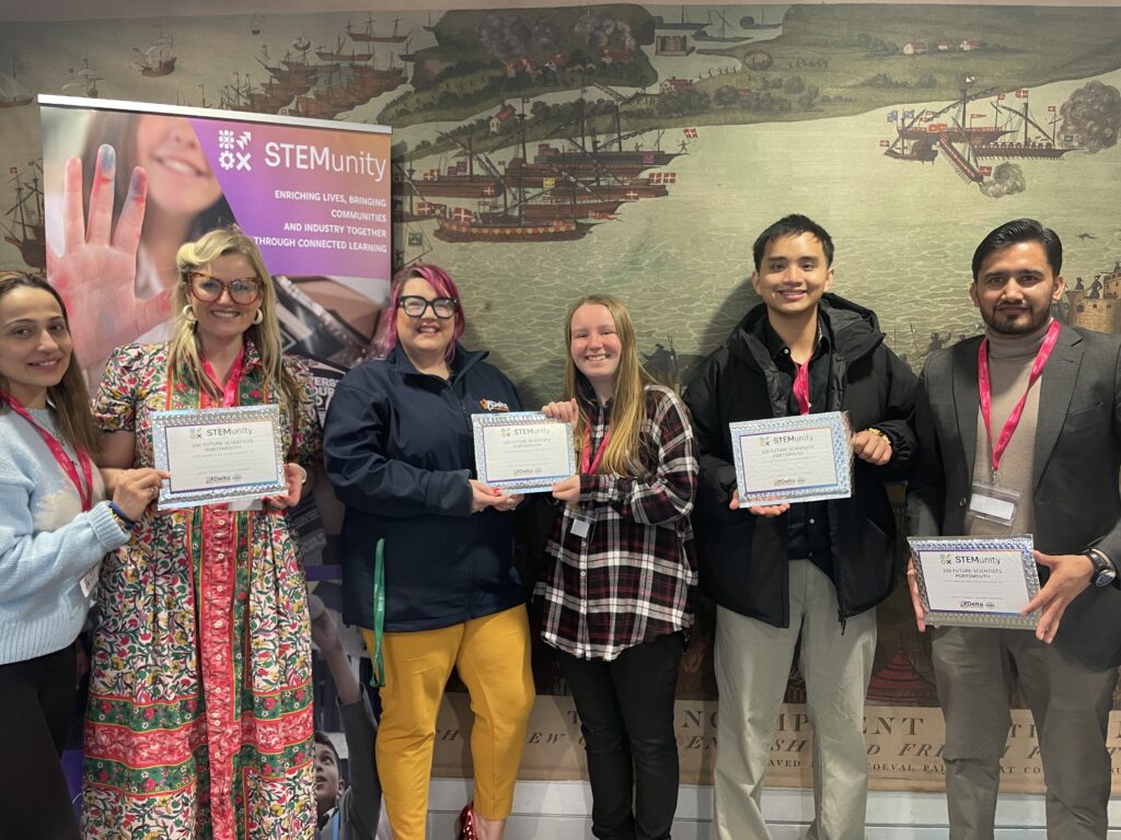 Left to right ( Sukanya Dhawan - Postgraduate at University of Portsmouth, Laura Watford - Founder Stemunity, Kerry Cullimore - Delta Smoke Control, Ruby Trott - Undergraduate at University of Portsmouth, Justin Dizon - Stemunity Ambassador, Muhammad Asim - Postgraduate at University of Portsmouth) 